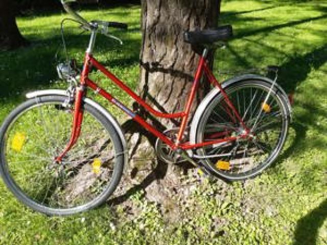 Damenfahrrad 26 Zoll, 3 Gänge, gepflegt - 1